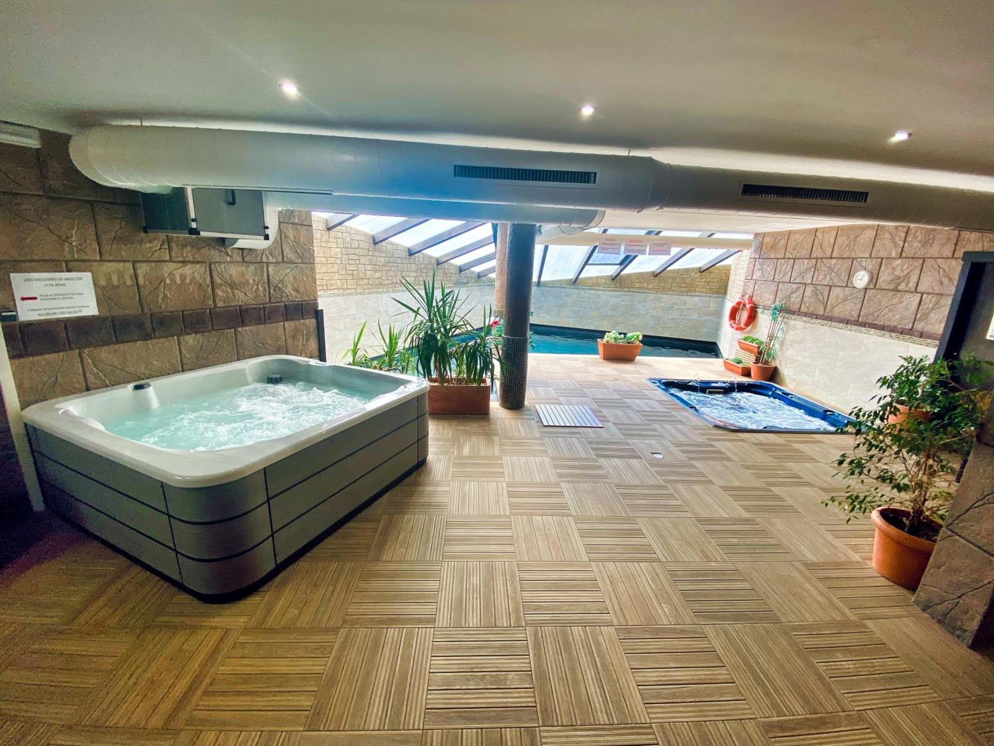 Apartamentos Spa Casco Historico De Isla - AlojateIsla Plana 외부 사진